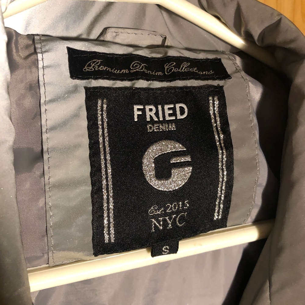 Jacket - Picture 4 of 4